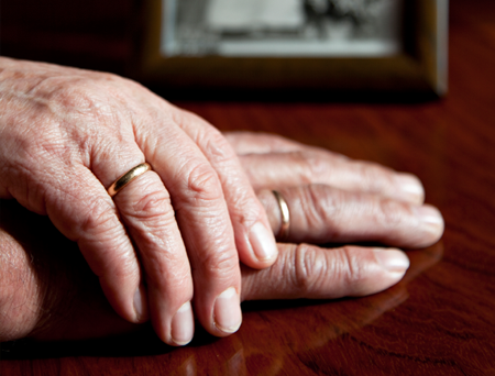 death and-dying doula services